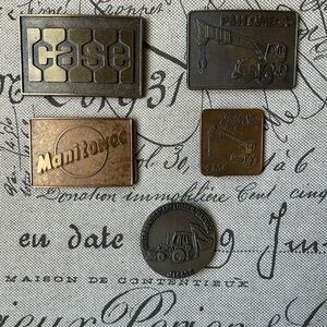 Case and Manitowoc Bronze Cuff Links Set